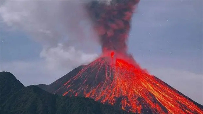 冰火山和地球的火山完全不同吗（是的）