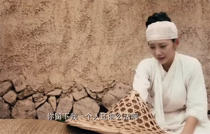 古代的年轻女子 为啥要卖身葬父（卖身葬父）