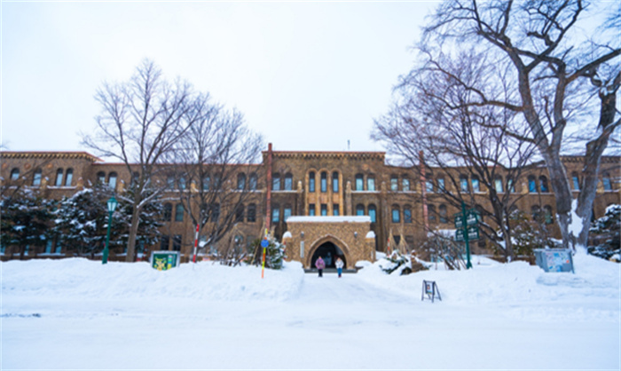 世界面积最大的大学 日本北海道大学（面积最大）