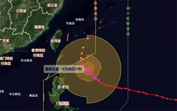 为何吹向我国的台风 很多都转向日本（台风转弯）