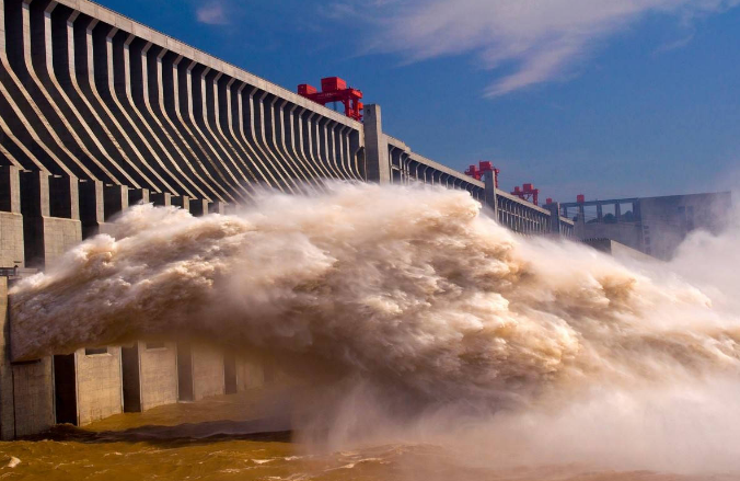 美国在拆除大坝 为什么我中国要持续的建造大坝？（水利建设）