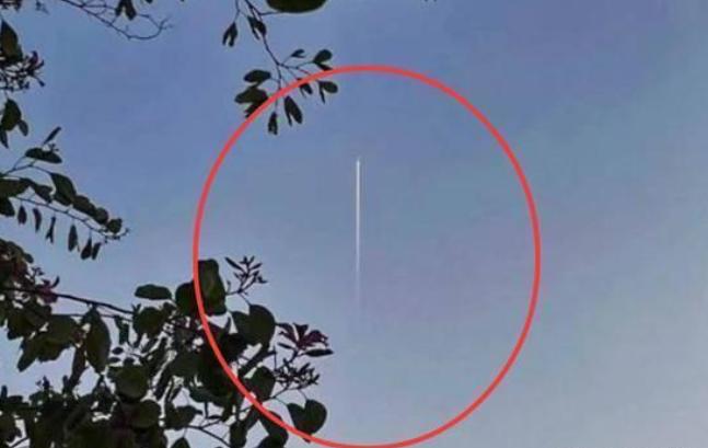 贵阳出现了不明飞行物难道要重现空中怪车？（贵州UFO）