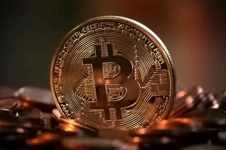 比特币交易策略深度解析:交易策略构建与交易者信息获取的艺术